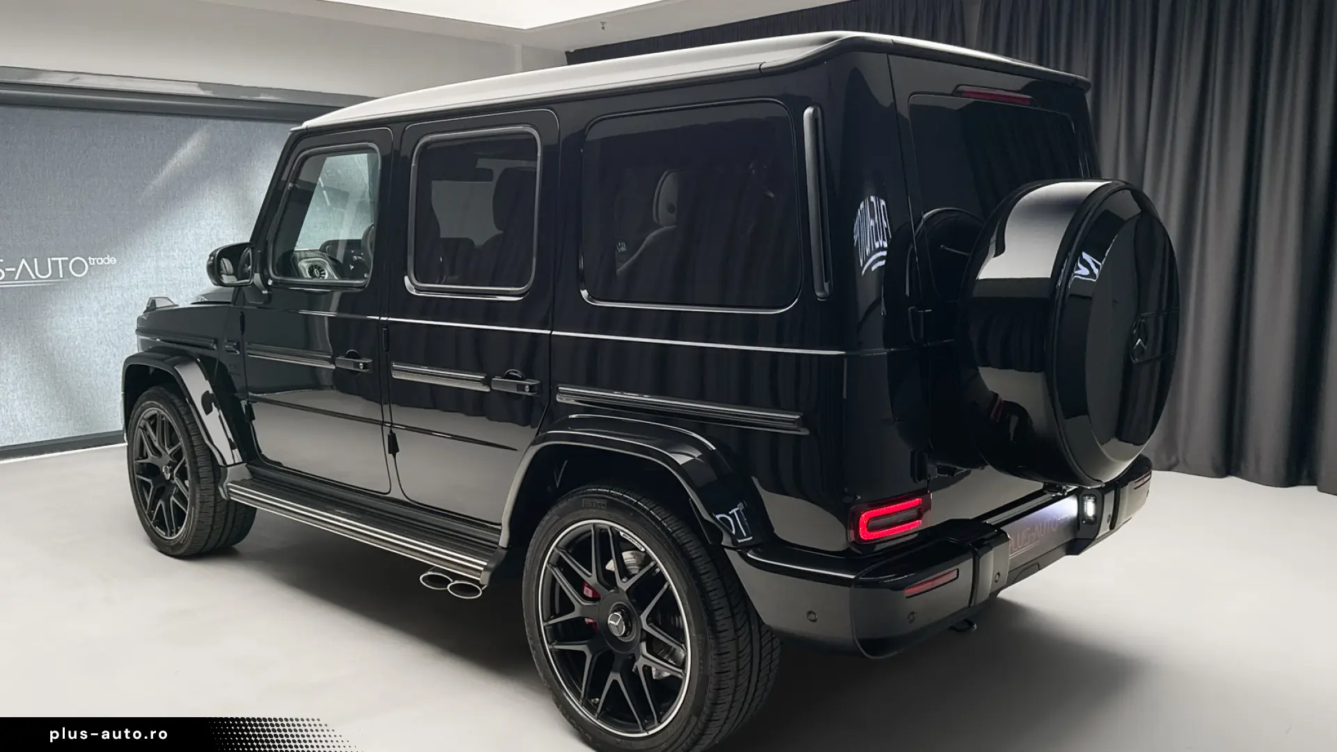 MERCEDES-AMG G 63   MANUFAKTUR   AMG NIGHT   CARBON