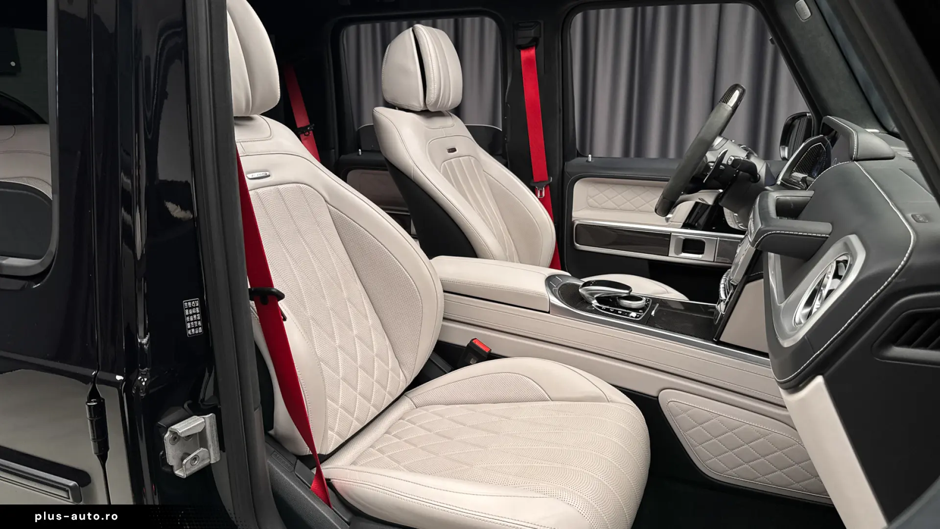 MERCEDES-AMG G 63   MANUFAKTUR   AMG NIGHT   CARBON