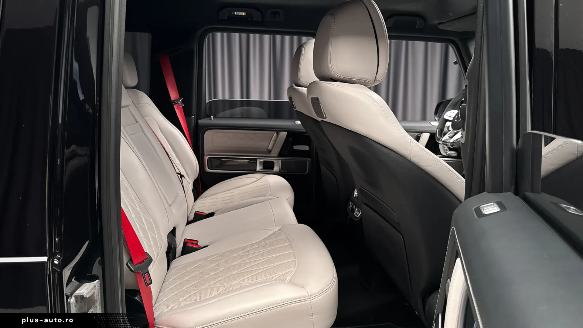 MERCEDES-AMG G 63   MANUFAKTUR   AMG NIGHT   CARBON