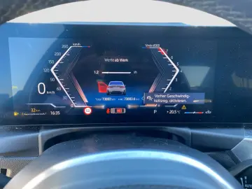 BMW 330 i M Sport Pro HeadUp Memory H&K 19  Kam