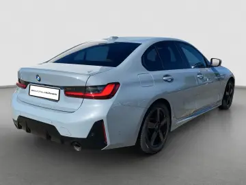 BMW 330 i M Sport Pro HeadUp Memory H&K 19  Kam