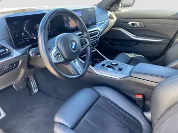 BMW 330 i M Sport Pro HeadUp Memory H&K 19  Kam