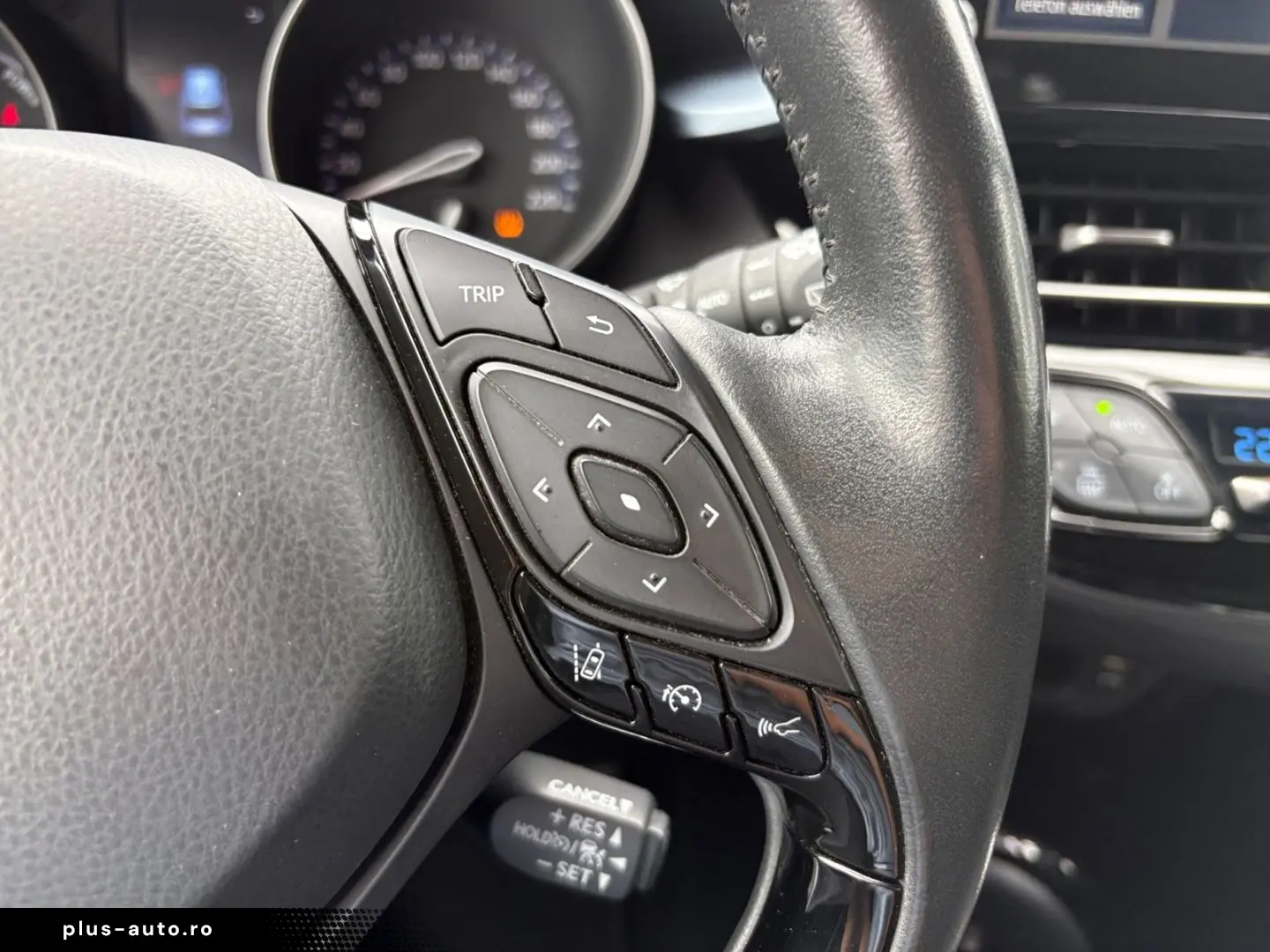 TOYOTA C-HR 2.0 Hybrid Team D  LED ACC CarPlay CAM SHZ