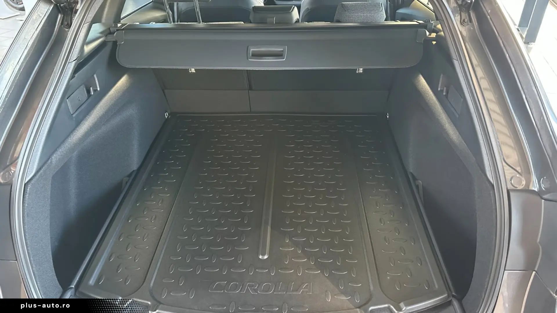 Toyota Corolla Touring Sports Hybrid Teamplayer