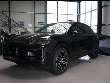 Porsche Cayenne Coupe Black Edition