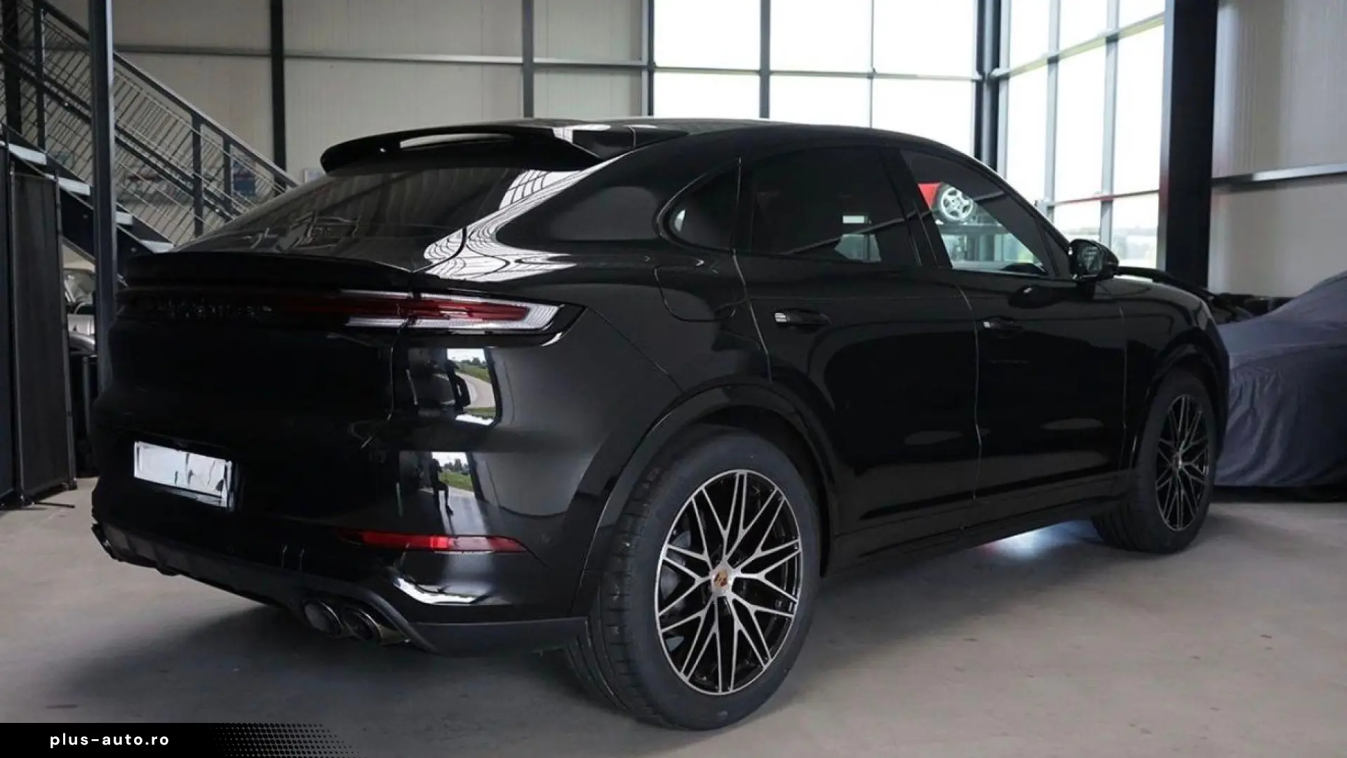 Porsche Cayenne Coupe Black Edition