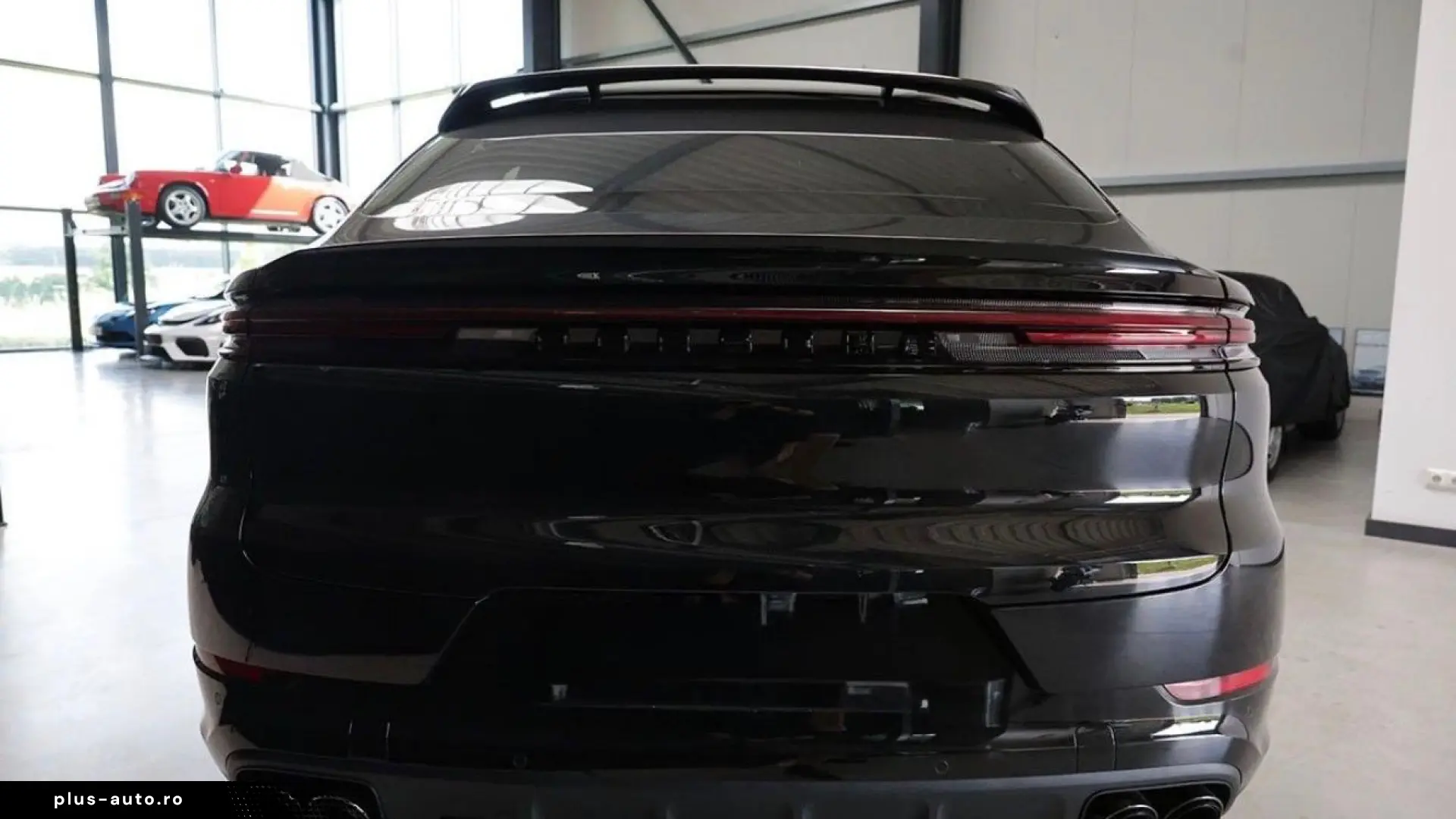 Porsche Cayenne Coupe Black Edition