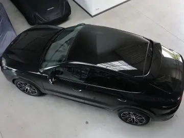 Porsche Cayenne Coupe Black Edition