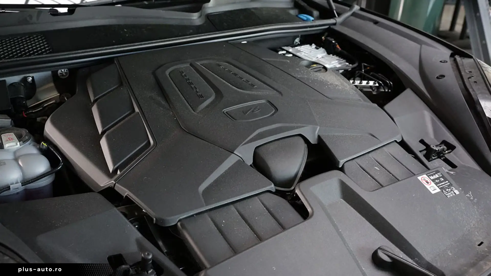 Porsche Cayenne Coupe Black Edition