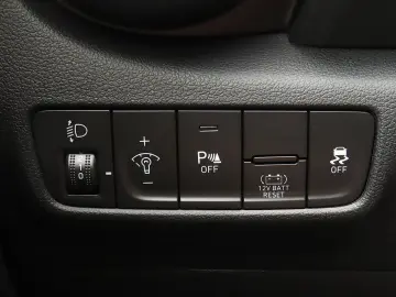 HYUNDAI Kona Edition 30 Hybrid DCT (1.Hand  Automatik)