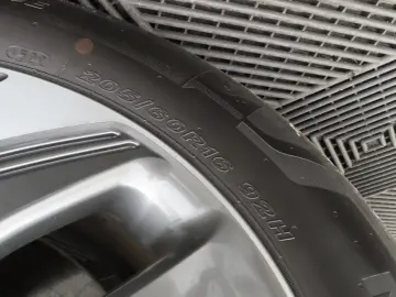 HYUNDAI Kona Edition 30 Hybrid DCT (1.Hand  Automatik)