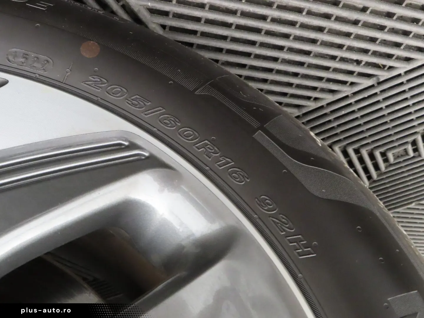 HYUNDAI Kona Edition 30 Hybrid DCT (1.Hand  Automatik)