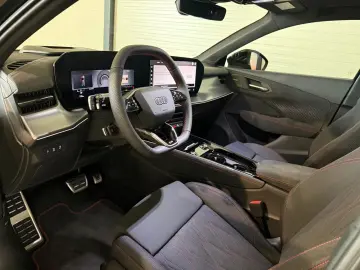 Audi Q3 SportBack S Line 2.0 TFSI Quattro-Panoramic-Sonos