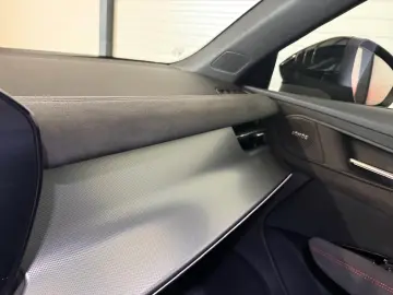 Audi Q3 SportBack S Line 2.0 TFSI Quattro-Panoramic-Sonos