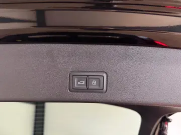 Audi Q3 SportBack S Line 2.0 TFSI Quattro-Panoramic-Sonos