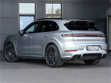 Porsche Cayenne Black Edition SportDesign Sportaga. 22''