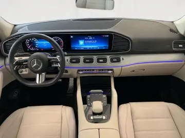 MERCEDES-BENZ GLS 450 4M AMG-Line AIRMATIC Pano DIST…
