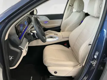 MERCEDES-BENZ GLS 450 4M AMG-Line AIRMATIC Pano DIST…