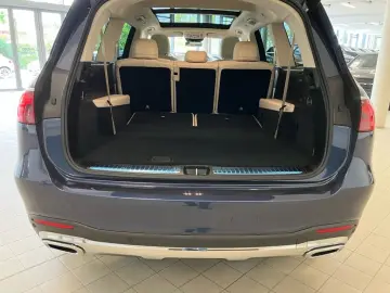 MERCEDES-BENZ GLS 450 4M AMG-Line AIRMATIC Pano DIST…