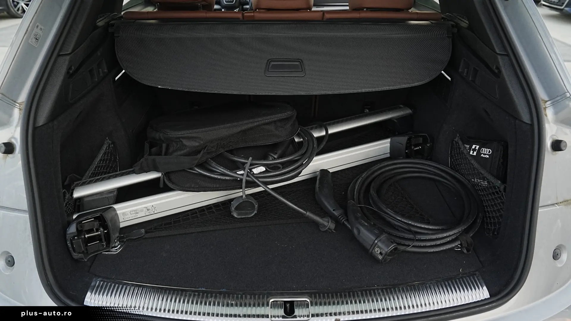 Audi Q5 50 TFSI e quattro S tronic PHEV S Line