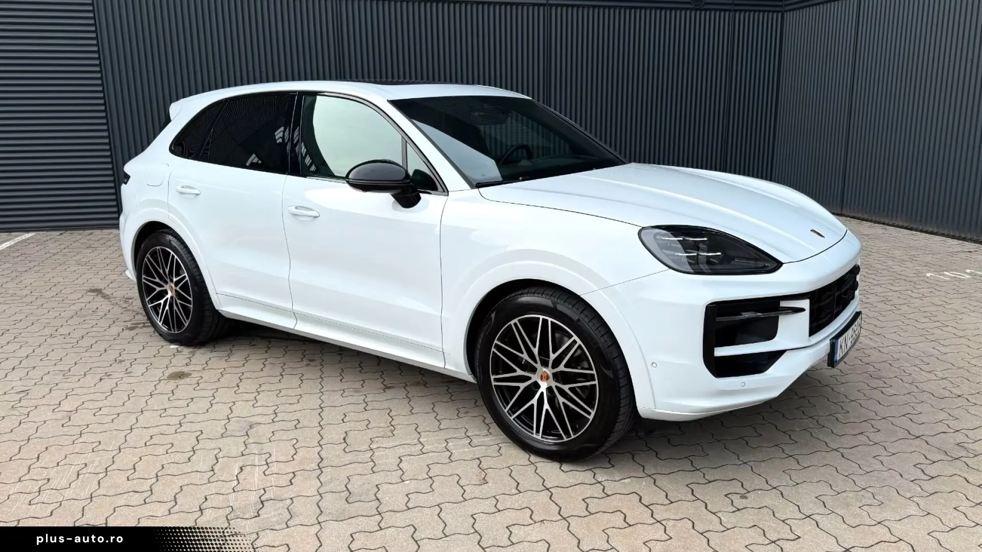 Porsche Cayenne SOFTCLOSE PANO HUD MATRIX AIR 360 VENT