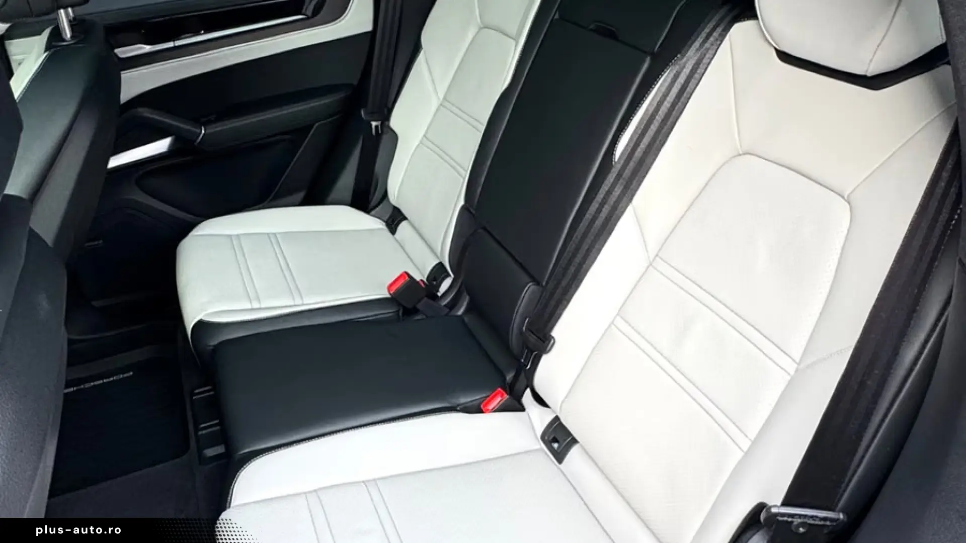 Porsche Cayenne SOFTCLOSE PANO HUD MATRIX AIR 360 VENT