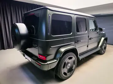 Mercedes-Benz G63 AMG MANUFAKTUR Olive Magno  Performance