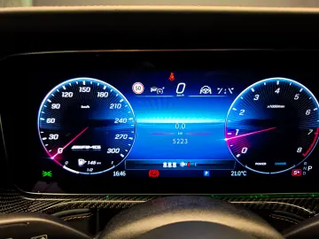 Mercedes-Benz G63 AMG MANUFAKTUR Olive Magno  Performance