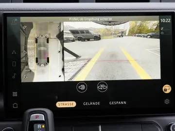 Land Rover Defender 110 X-Dynamic SE PHEV