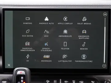 Land Rover Defender 110 X-Dynamic SE PHEV