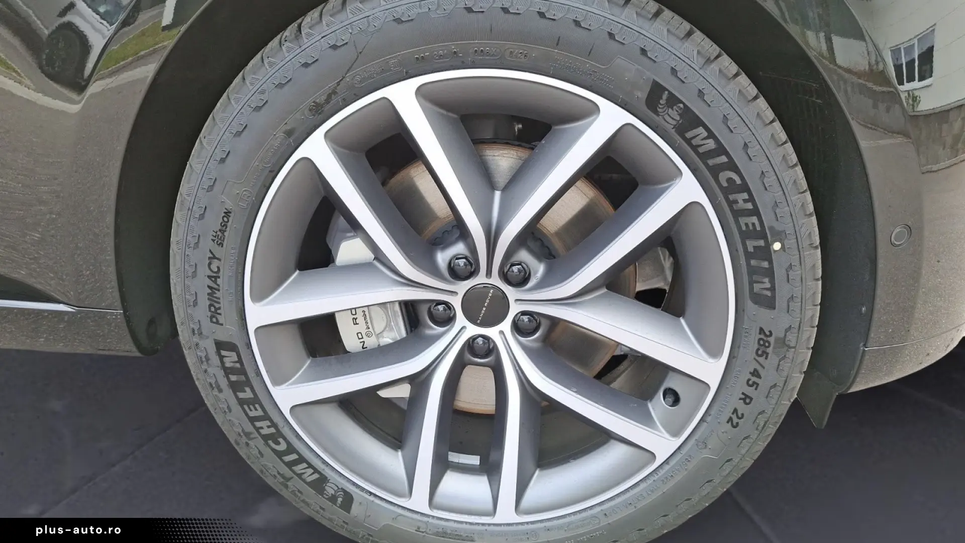 Land Rover Range Rover P530 HSE LWB_TV