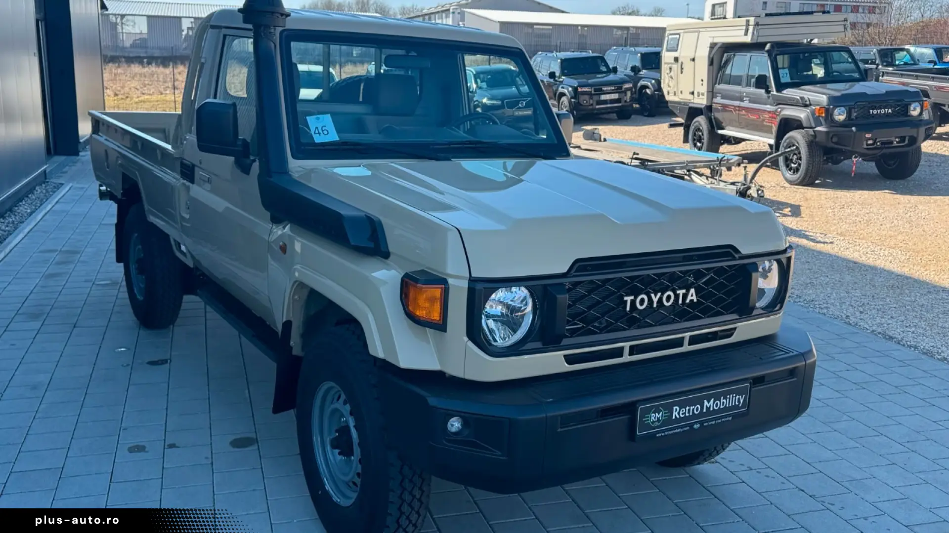 Toyota Land Cruiser GRJ79 Single Cab