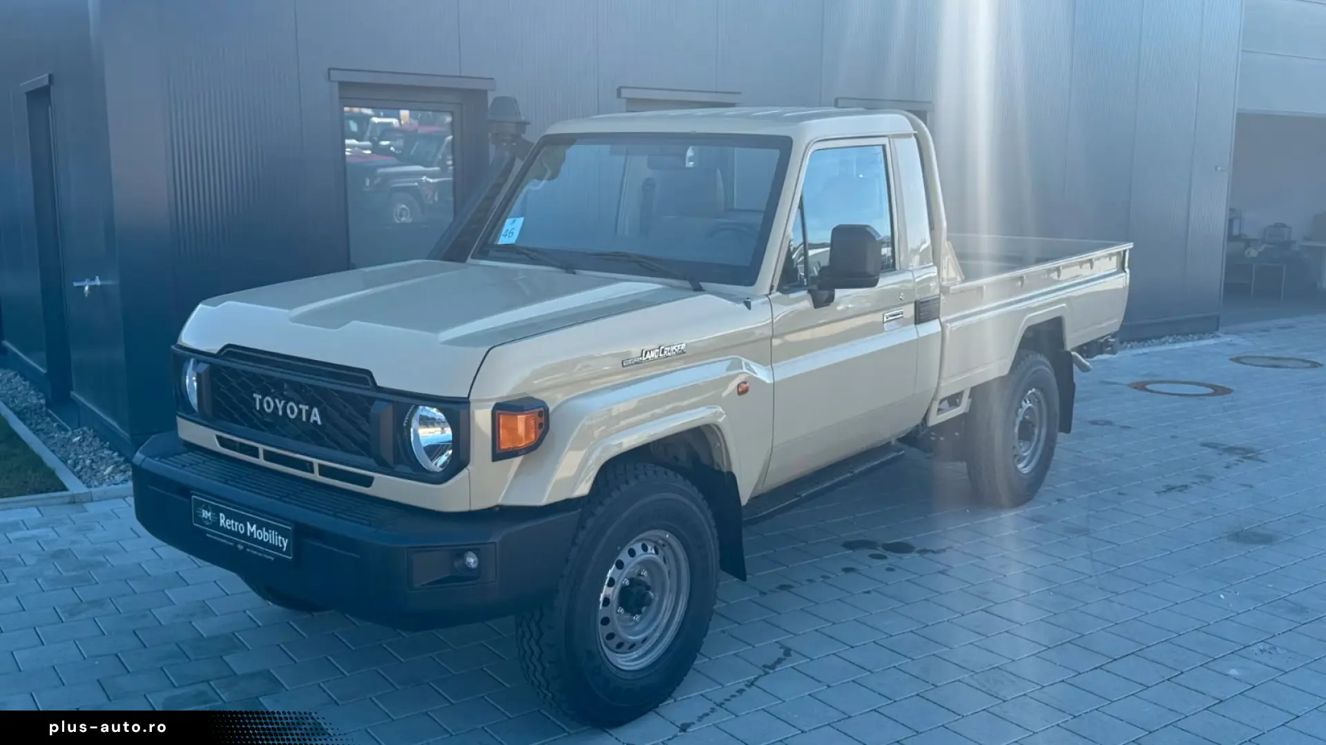 Toyota Land Cruiser GRJ79 Single Cab