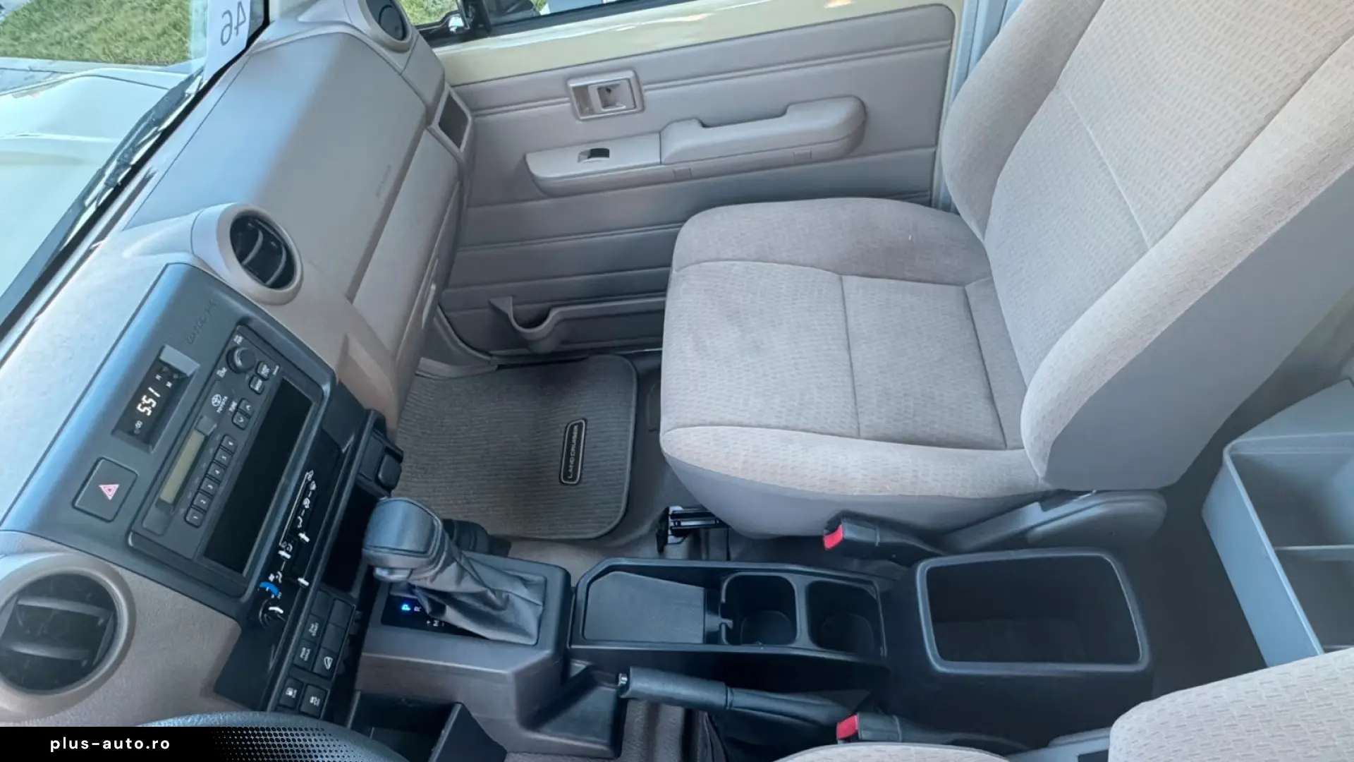 Toyota Land Cruiser GRJ79 Single Cab