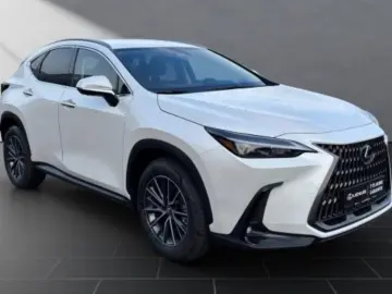 Lexus NX 450h   Executive Interior Technology 360CAM