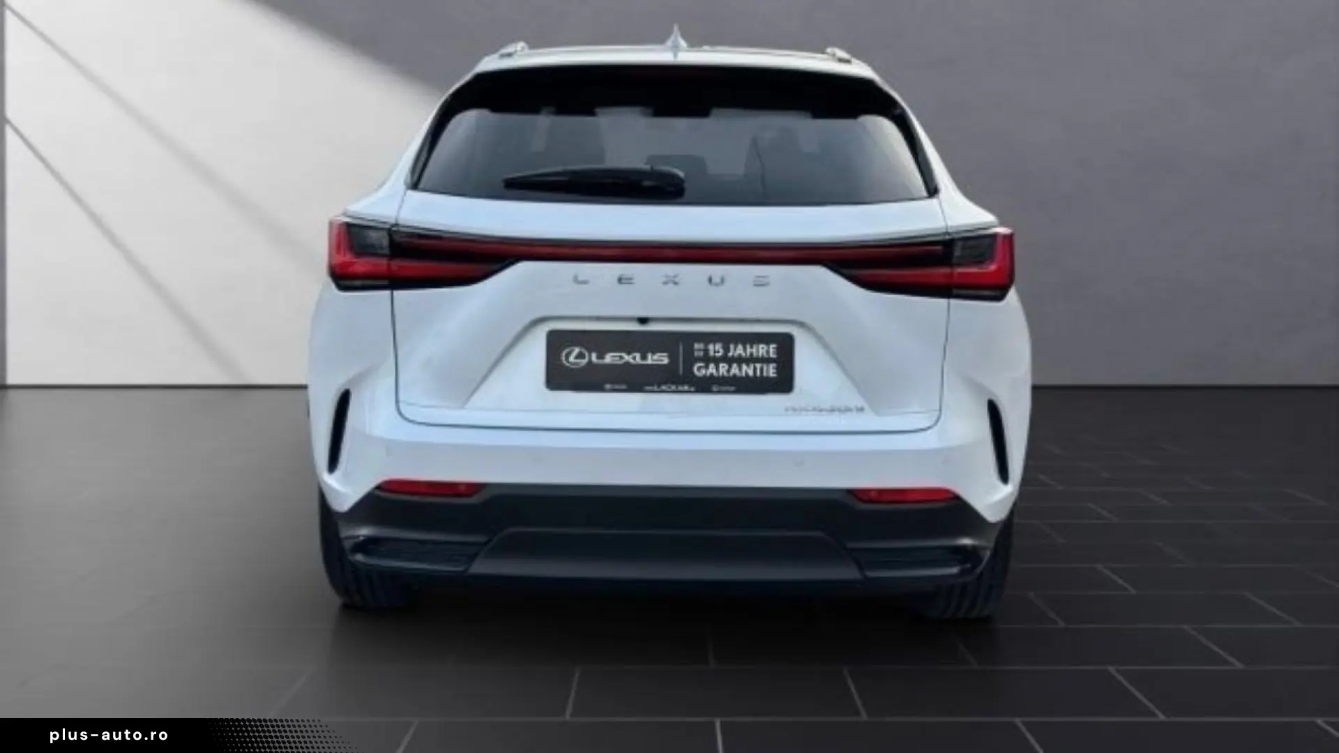 Lexus NX 450h   Executive Interior Technology 360CAM