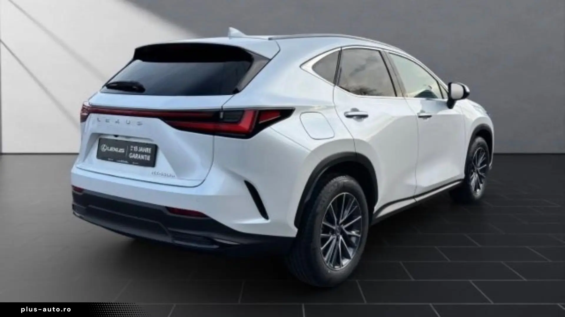 Lexus NX 450h   Executive Interior Technology 360CAM