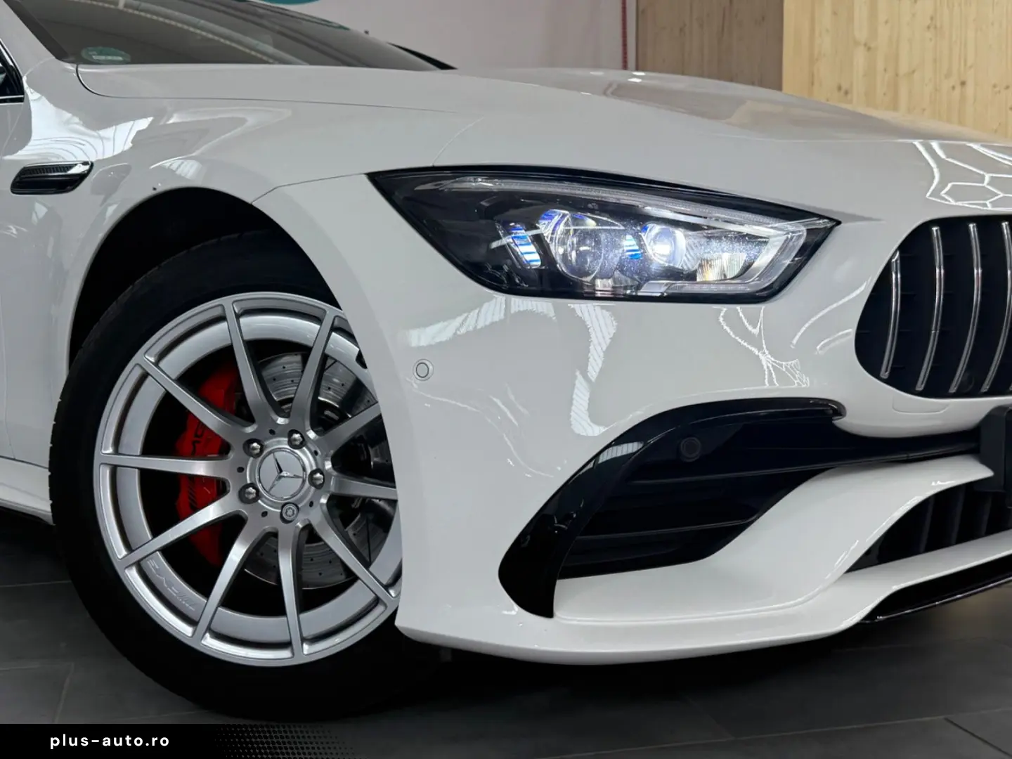 MERCEDES-BENZ AMG GT 4-trg. 43 PerformanceSeats LED