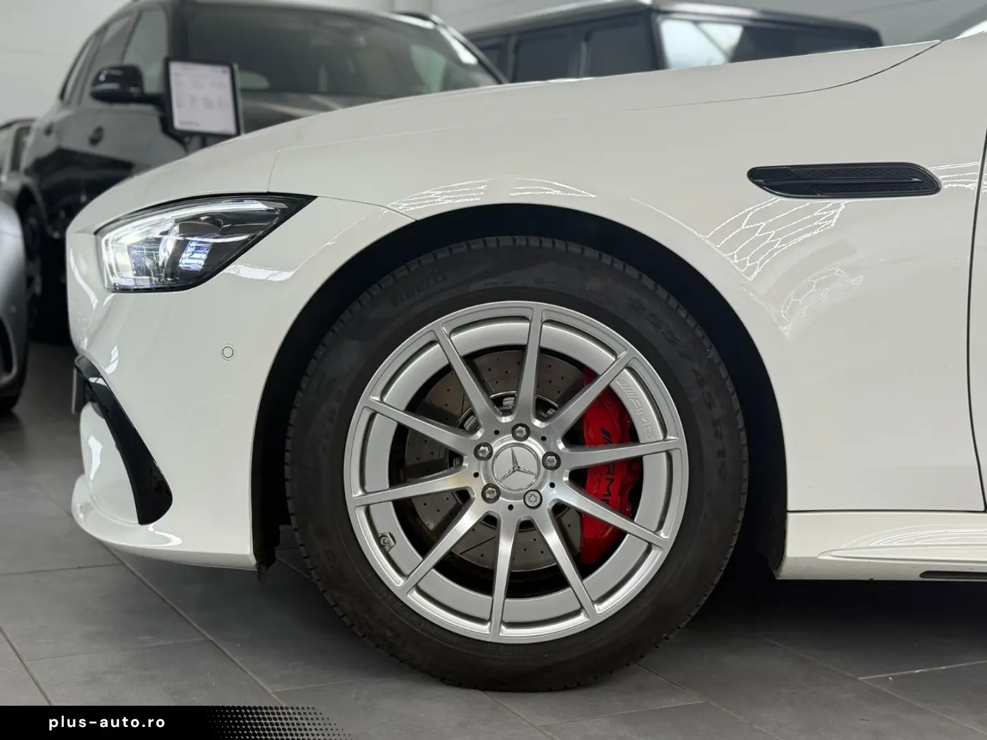 MERCEDES-BENZ AMG GT 4-trg. 43 PerformanceSeats LED