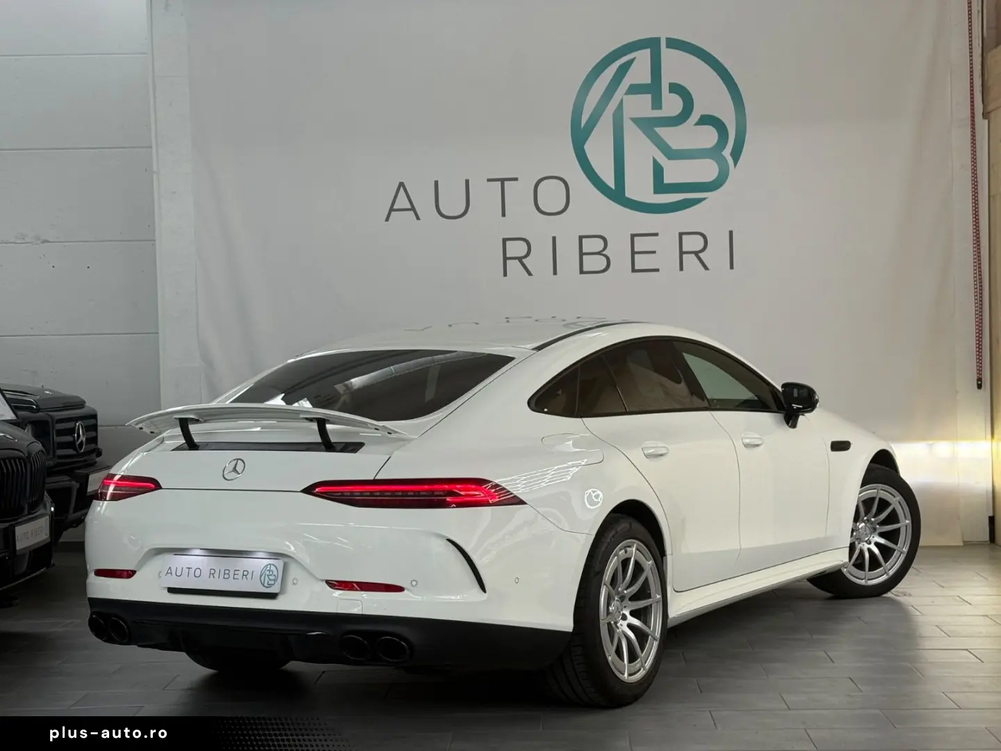 MERCEDES-BENZ AMG GT 4-trg. 43 PerformanceSeats LED