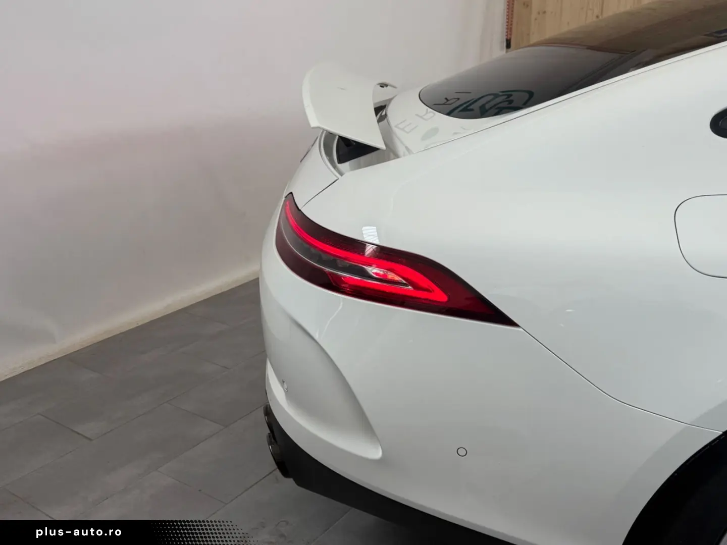MERCEDES-BENZ AMG GT 4-trg. 43 PerformanceSeats LED