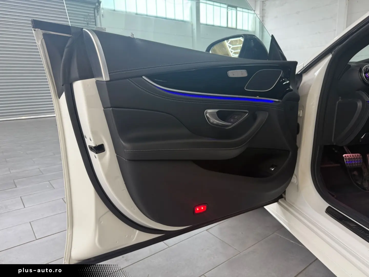 MERCEDES-BENZ AMG GT 4-trg. 43 PerformanceSeats LED