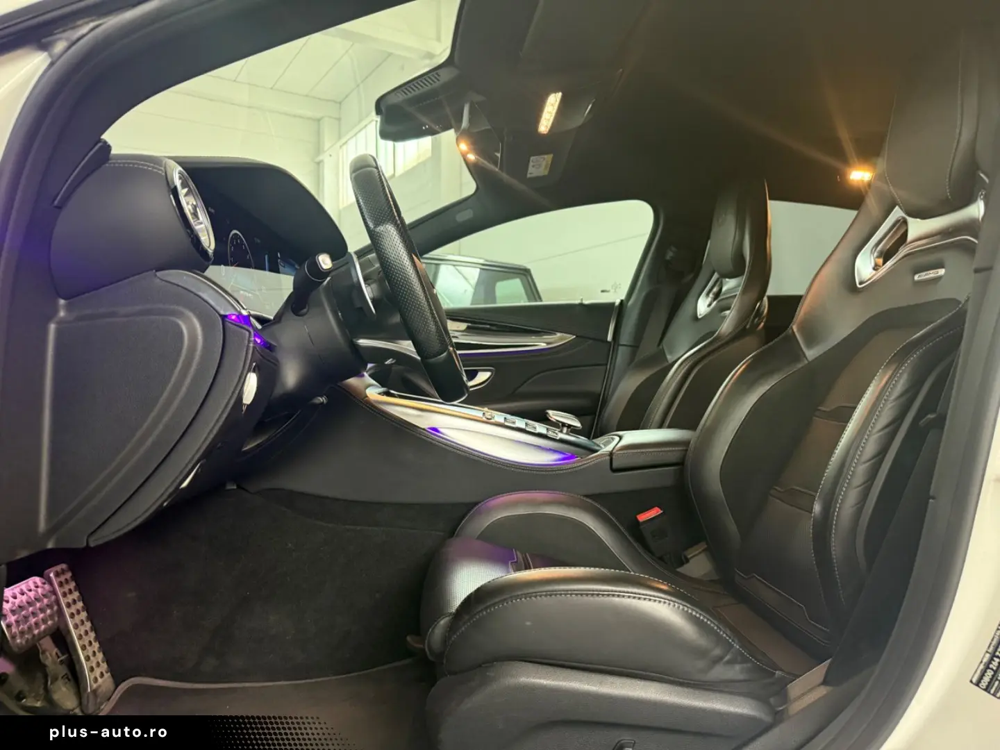 MERCEDES-BENZ AMG GT 4-trg. 43 PerformanceSeats LED