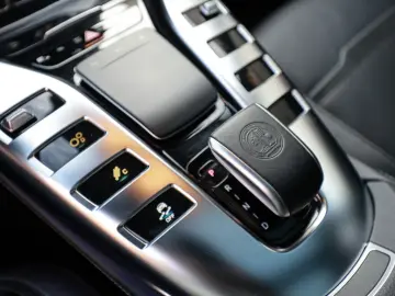 MERCEDES-BENZ AMG GT 43 4M  NIGHT ACC PANO MULTIBEAM