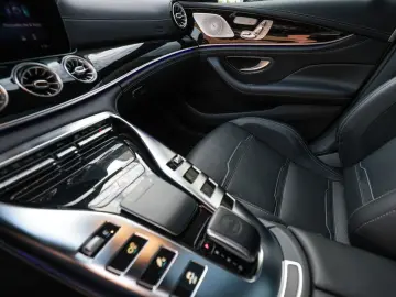MERCEDES-BENZ AMG GT 43 4M  NIGHT ACC PANO MULTIBEAM