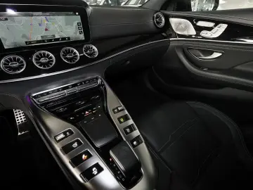 MERCEDES-BENZ AMG GT 43 4M PANORAMA BURMESTER 360  DISTRONIC