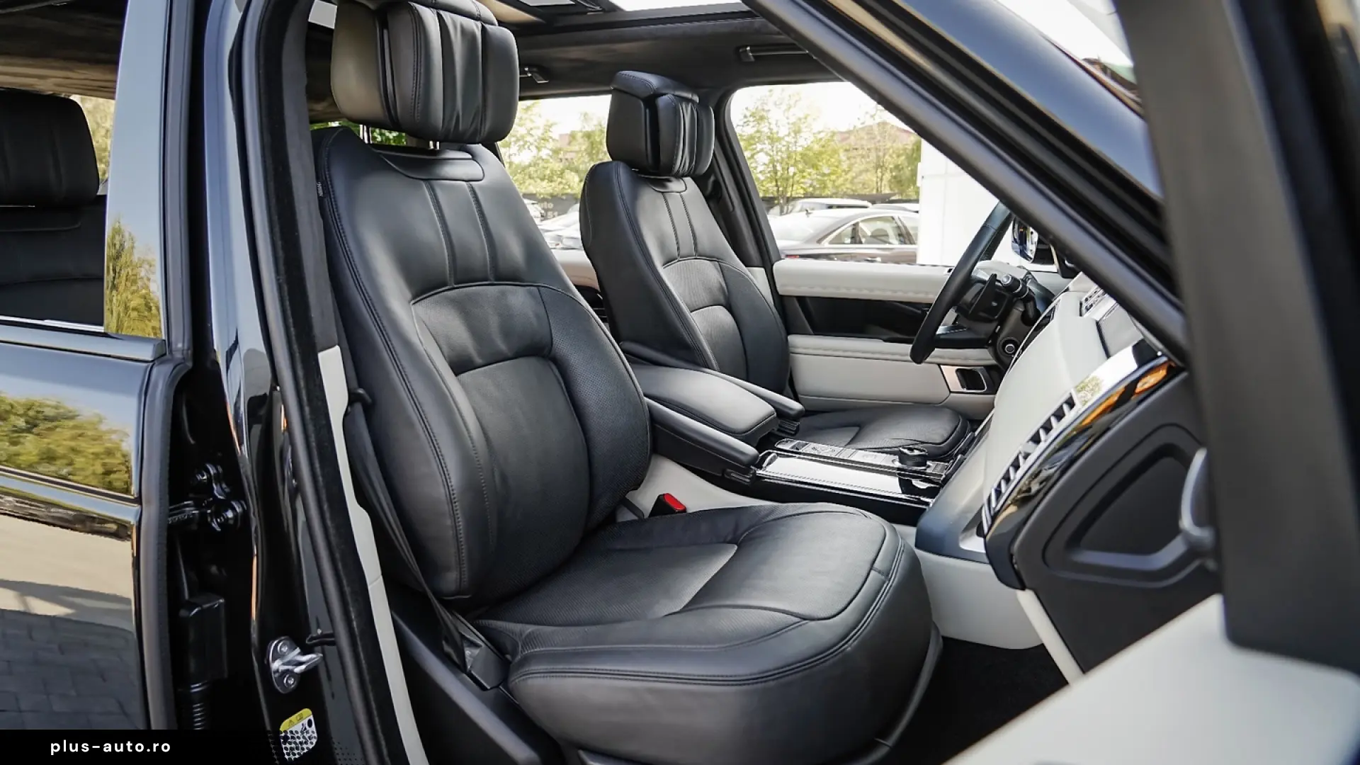 Land Rover Range Rover 3.0L SDV6 Vogue