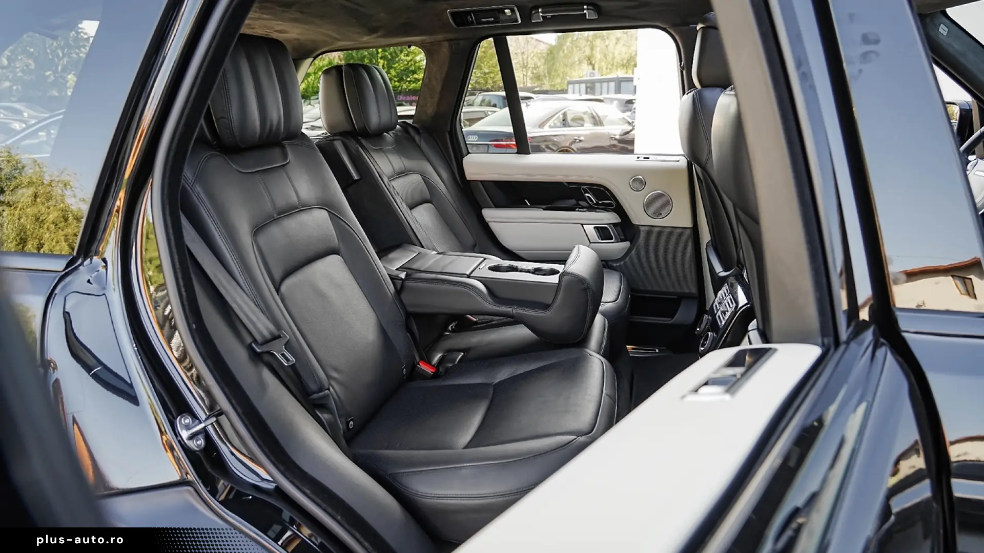 Land Rover Range Rover 3.0L SDV6 Vogue