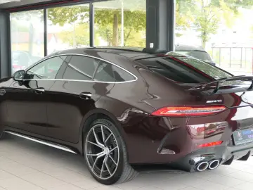 MERCEDES-BENZ AMG GT 4-trg. 43 4Matic Sonderedition …