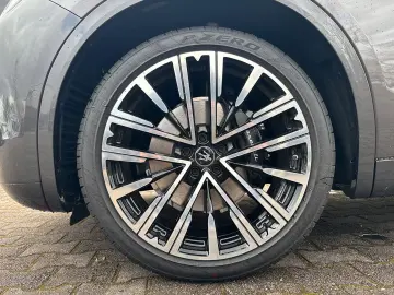 Maserati Grecale Modena Mild-Hybrid AWD MJ 26 ACC HUD